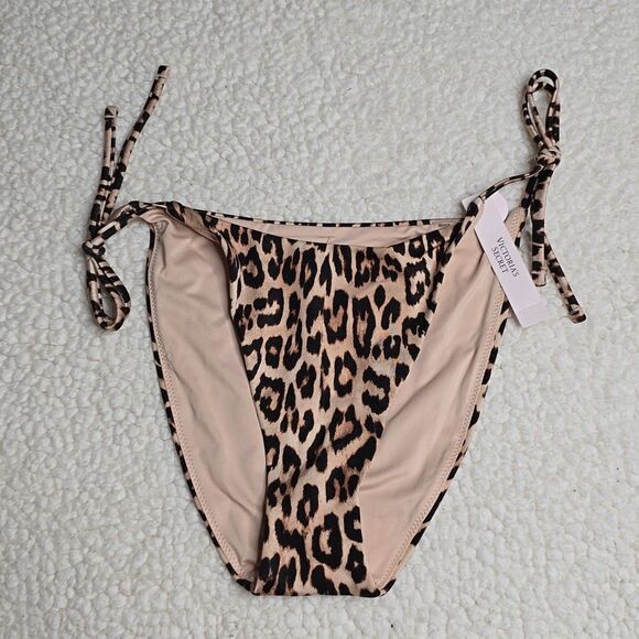 1138 NWT Victoria Secret Cheeky String Bikini Bottom Sz Med - Picture 2 of 6